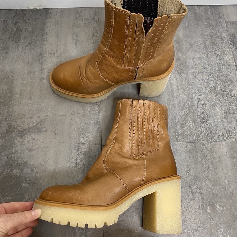 FREE PEOPLE James Leather Chelsea Boot w‎ chunky heel in Almond Size 6.5 - Picture 3 of 8